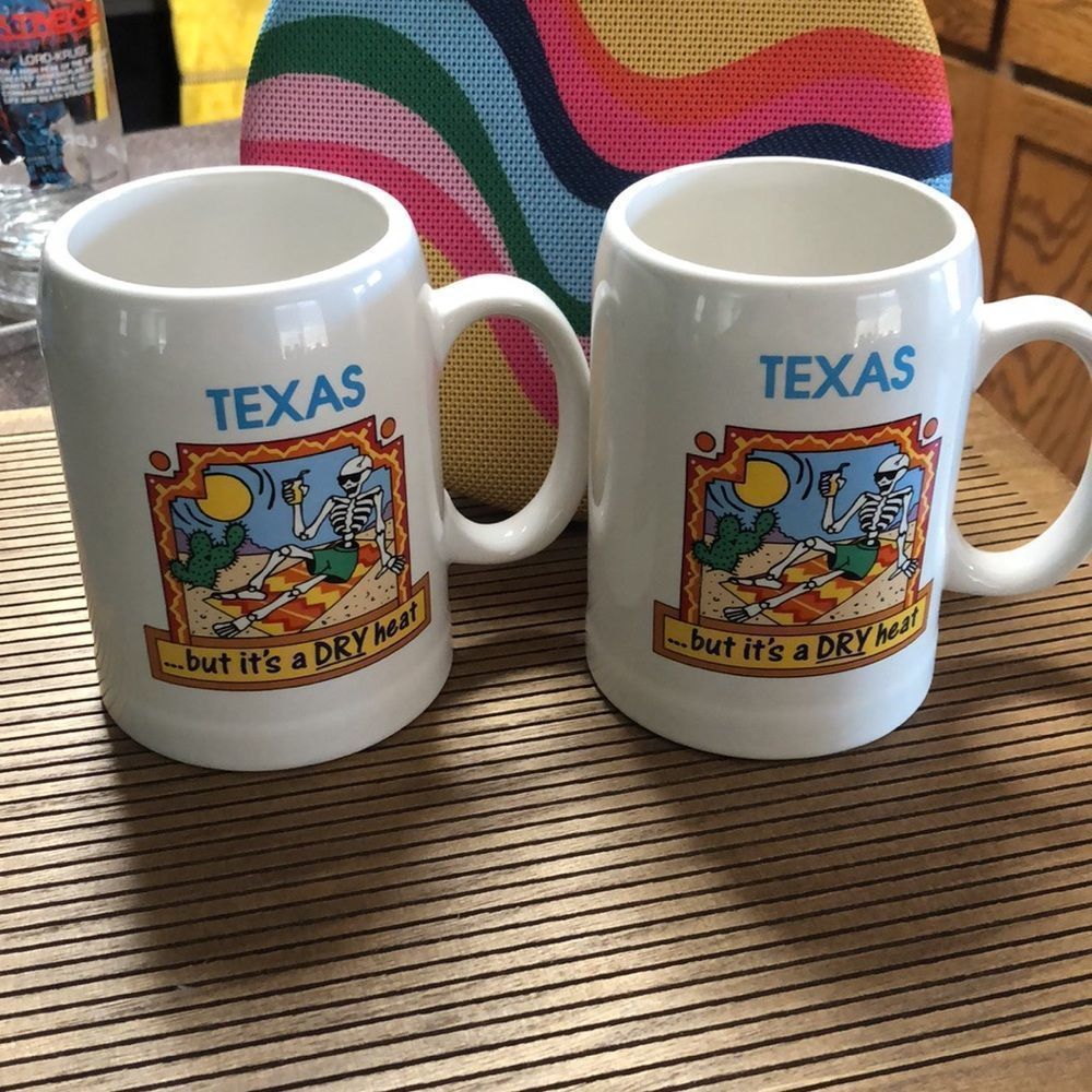 TEXAS ….BUT IT’S A DRY HEAT SET OF MUGS - Picture 2 of 5